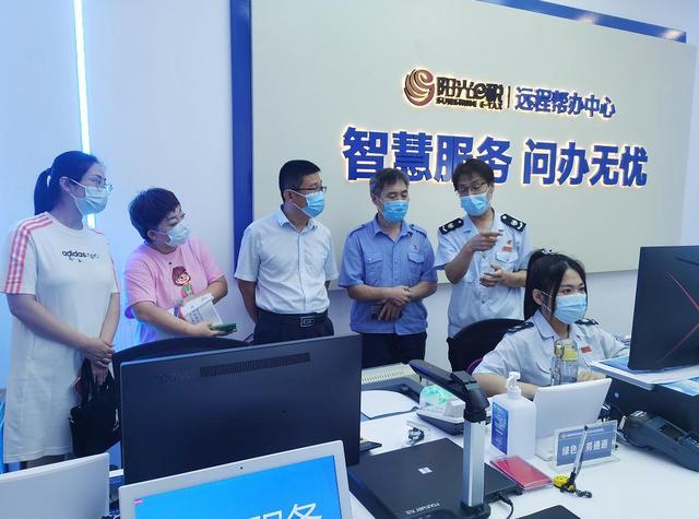 区社发局联合沧州市卫生健康综合监督中心深入北京现代沧州工厂开展